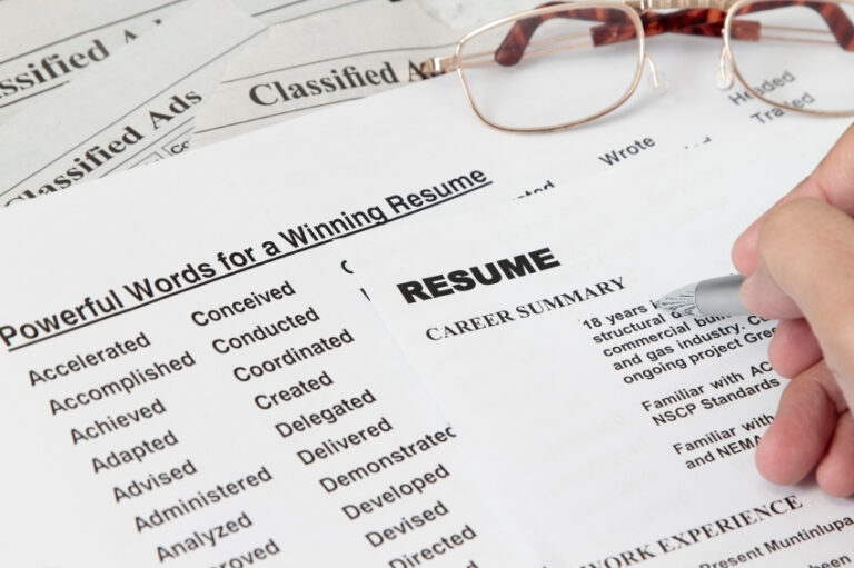 How to Write a Winning Resume for Your Job Search?