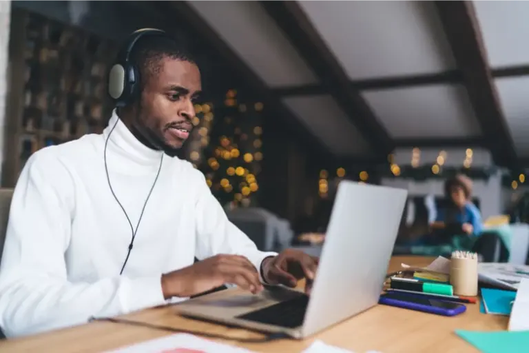 Best Jobs For Introverts – High Income With Low Social Pressure
