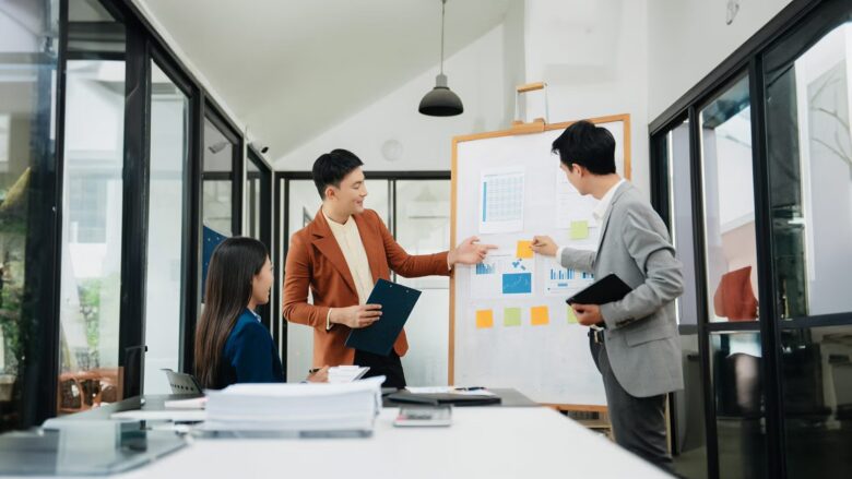 Top 10 Best Jobs in 2025 for High Pay and Work-Life Balance